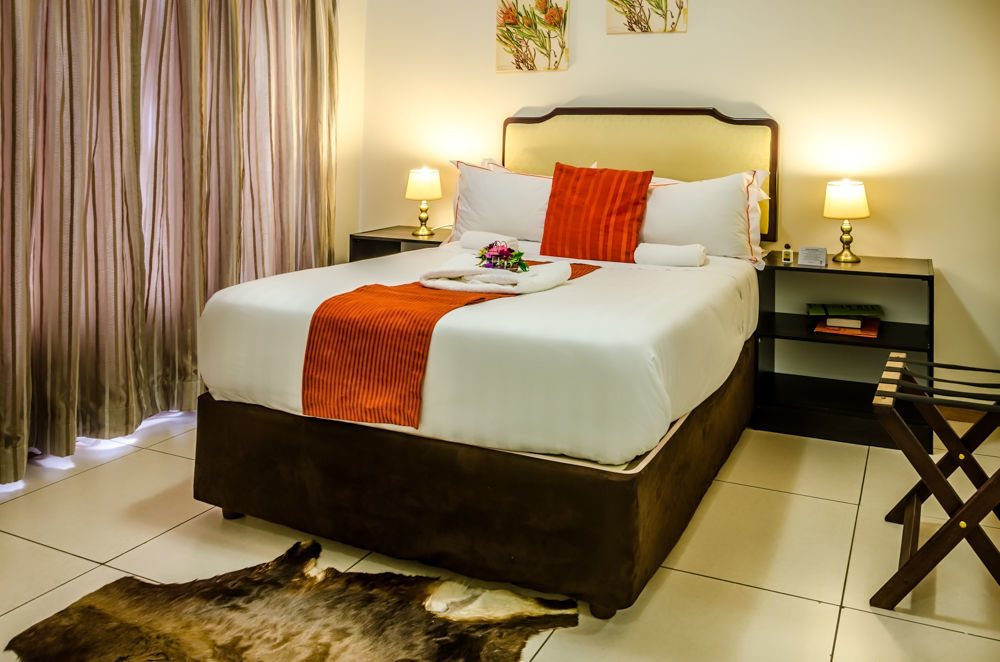 Hill View Inn Serowe Экстерьер фото