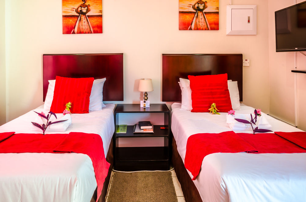 Hill View Inn Serowe Экстерьер фото