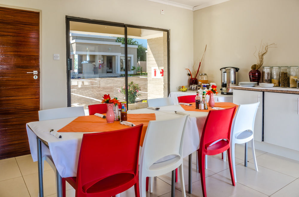 Hill View Inn Serowe Экстерьер фото